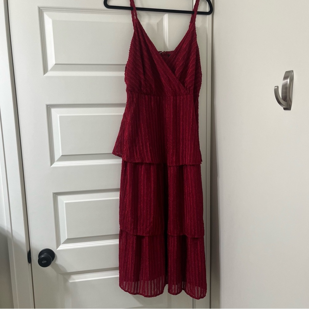 Lulus Red tiered Midi Dress XL